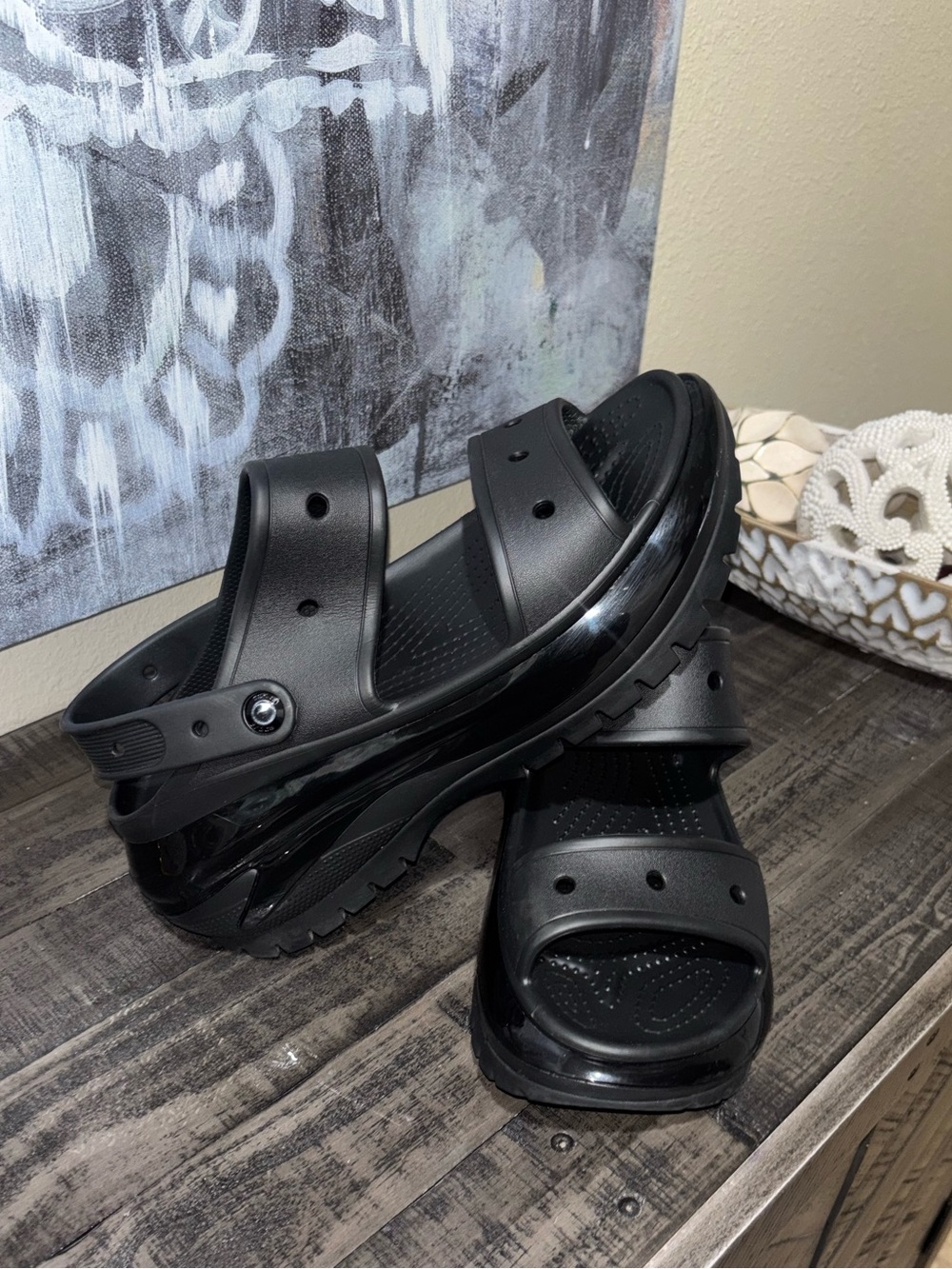 Crocs Mega Crush Sandals MENS SZ11